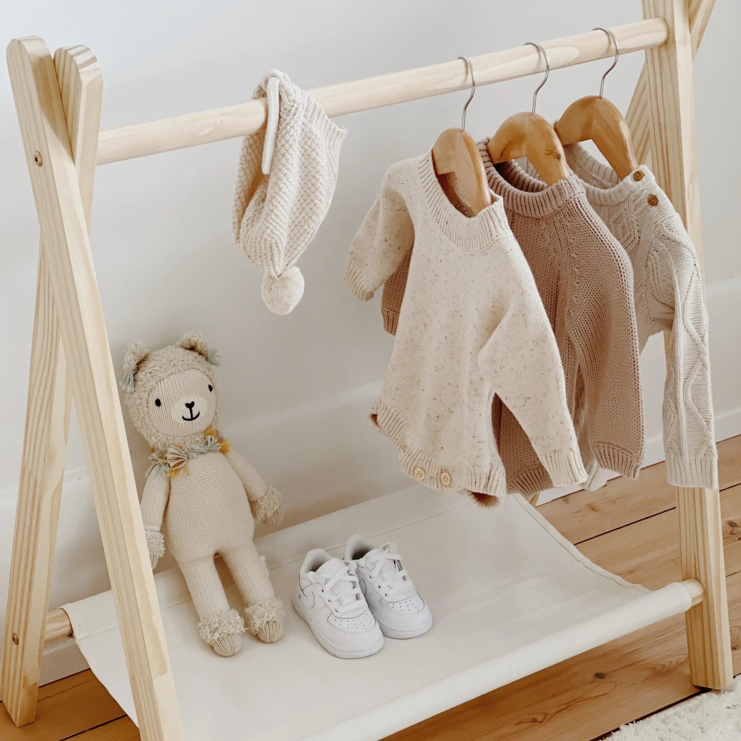 Nuage Interiors Toddler Clothing Rack