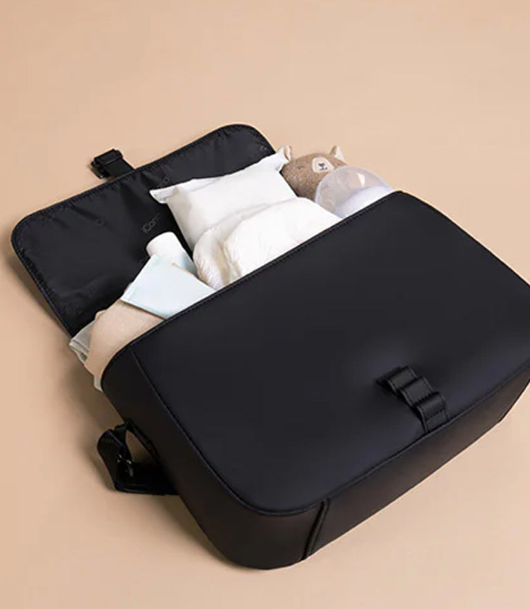 Close-up of the iCandy Organiser Bag packed with parent essentials