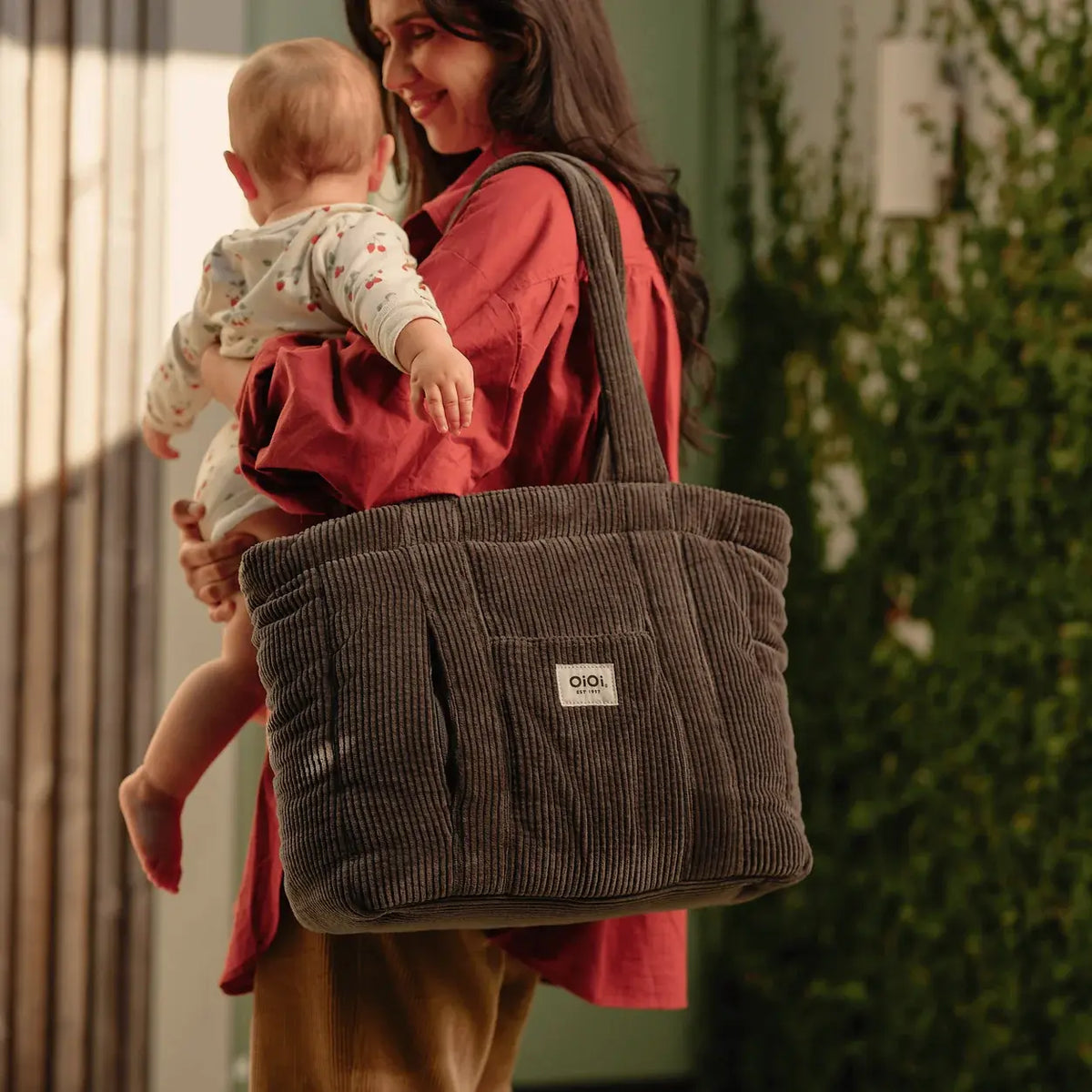 OiOi Everyday Tote Nappy Bag  