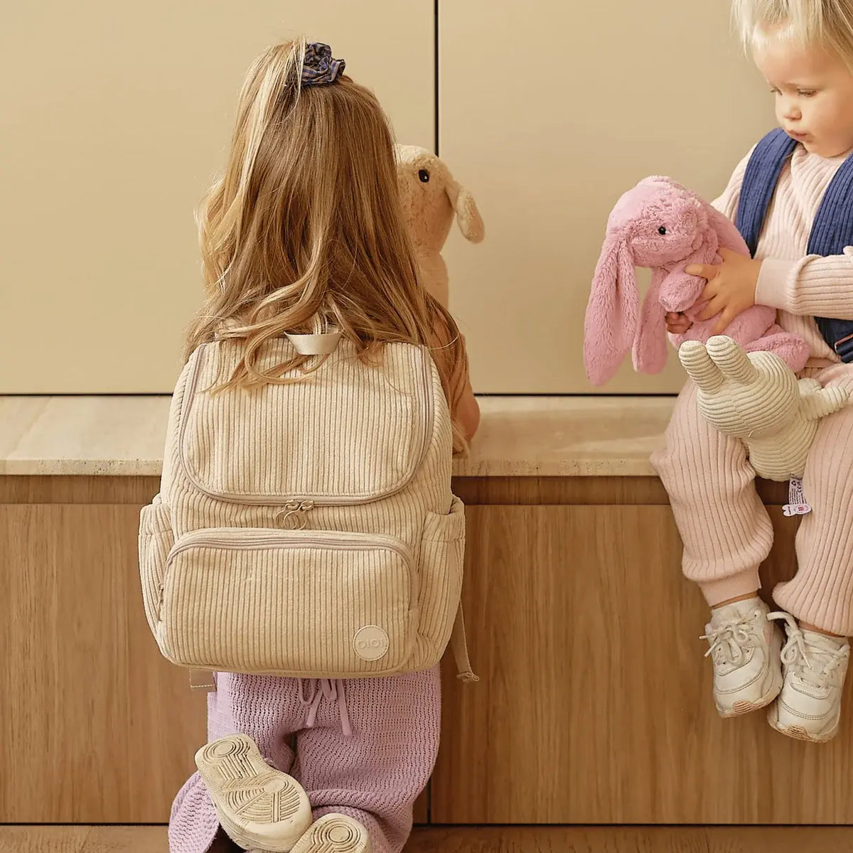 OiOi Signature Kids Backpack  