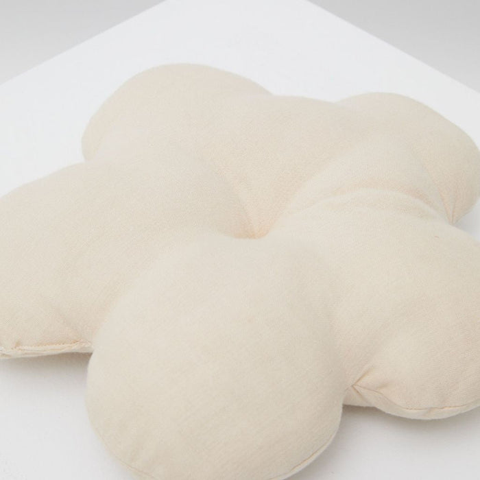 Phile Flower Pillow