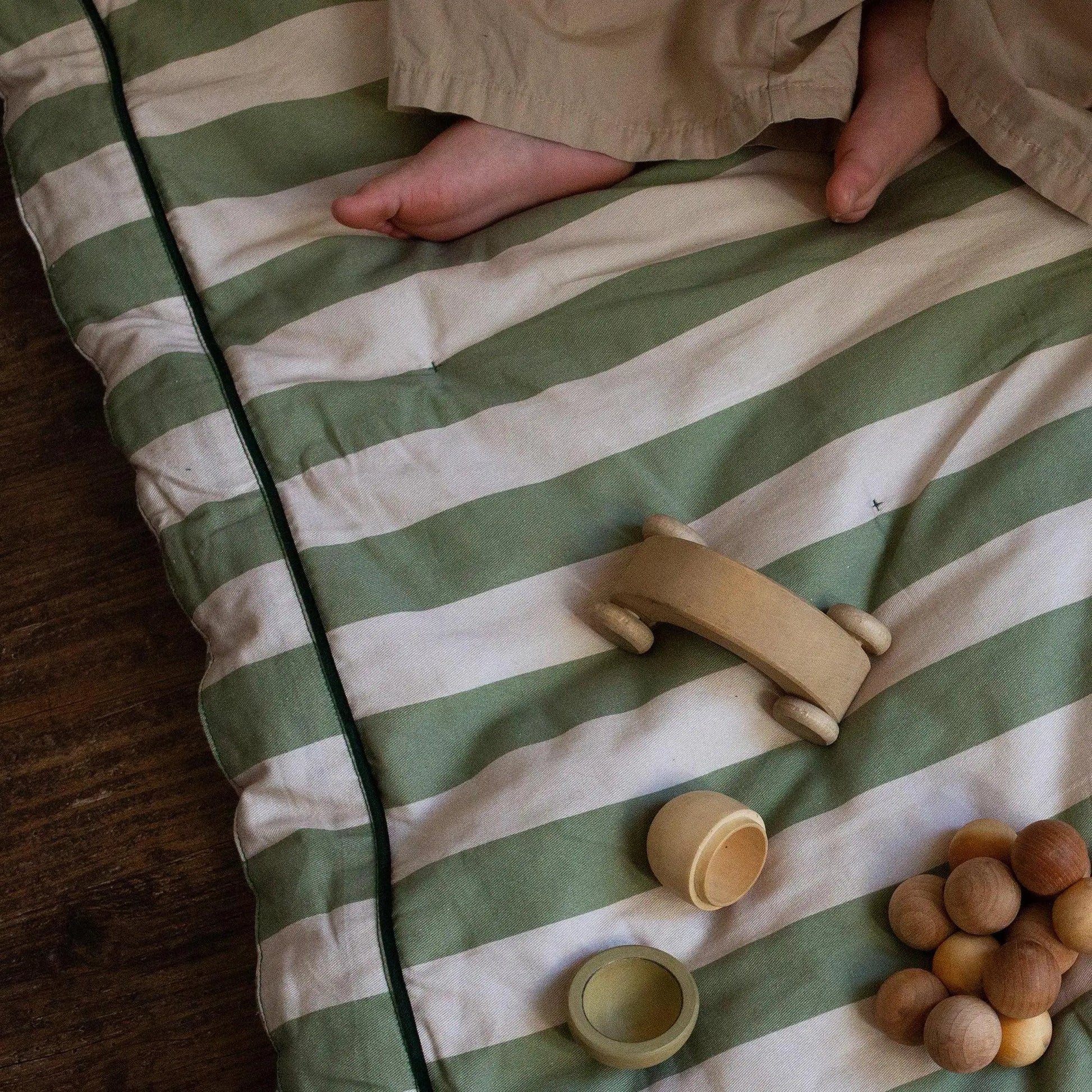 Phile Play Mat – Green Striped