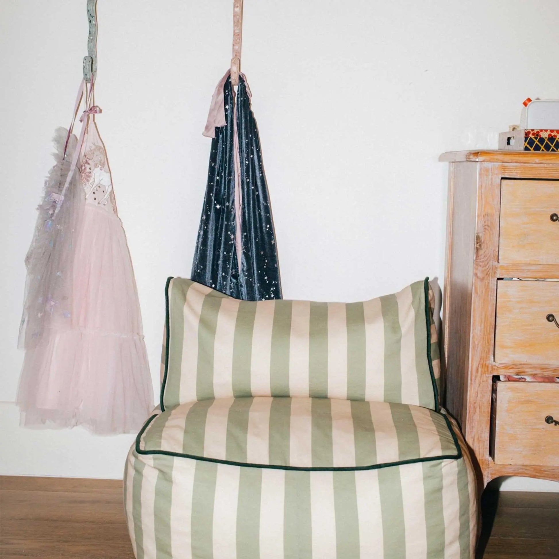 Phile Striped Toddler Lounger – Green