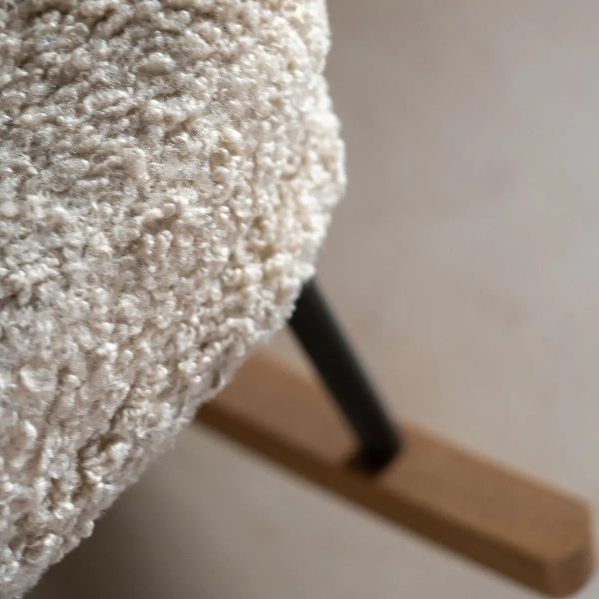 Quax Rocking Nursing Chair Bouclé