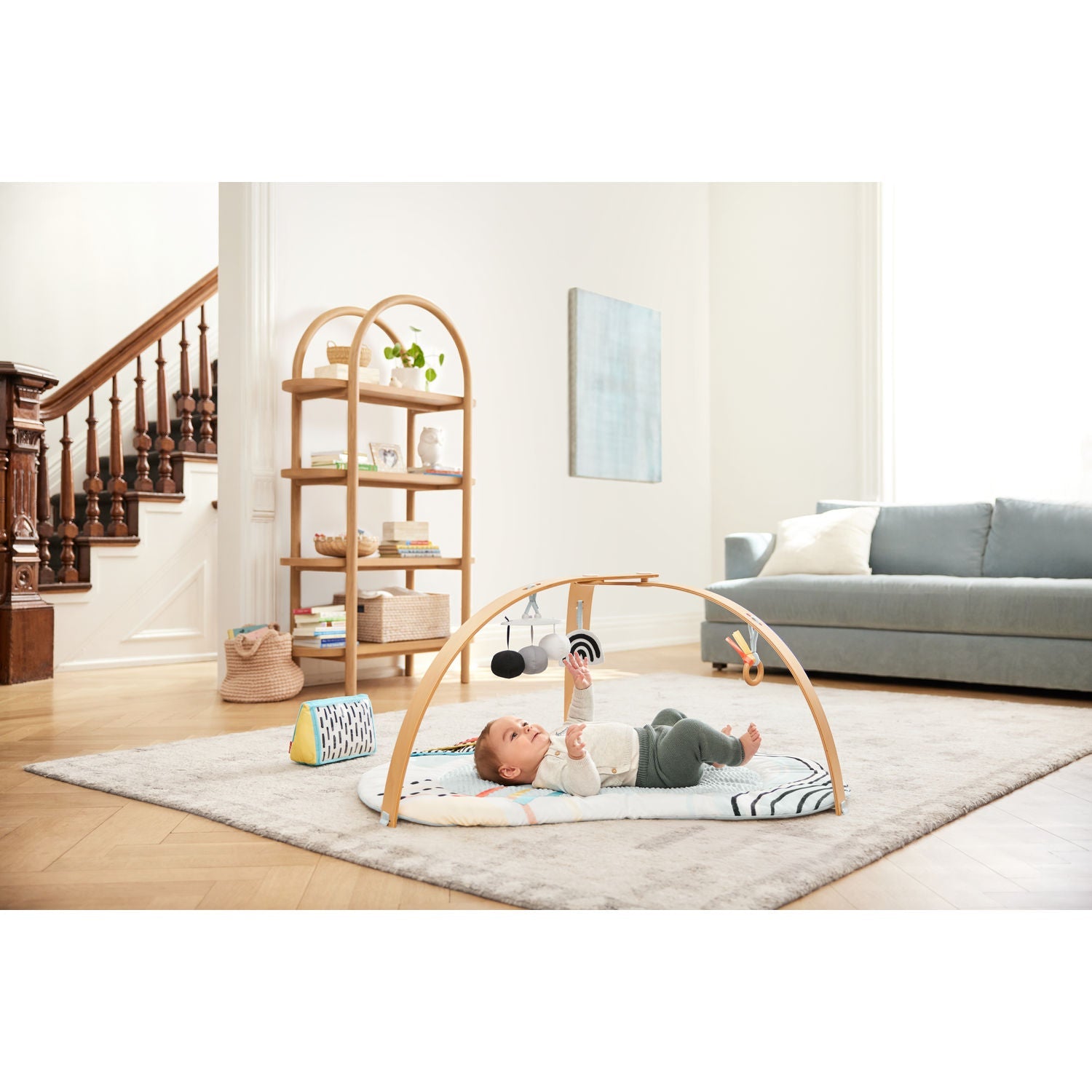 Skip Hop Discoverosity Activity Gym