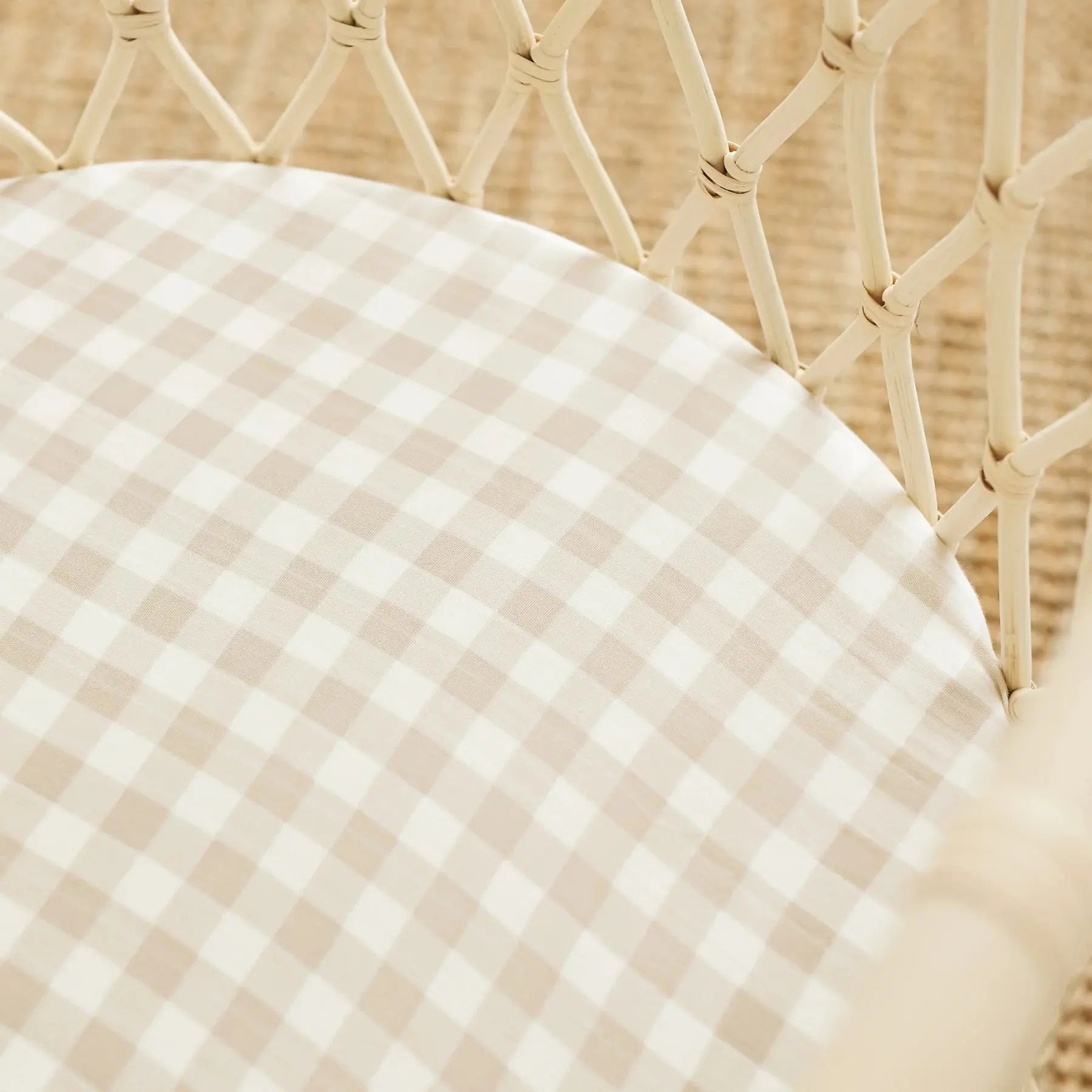 SNUG AS A BUB + CO Classic Gingham Bassinet Sheet