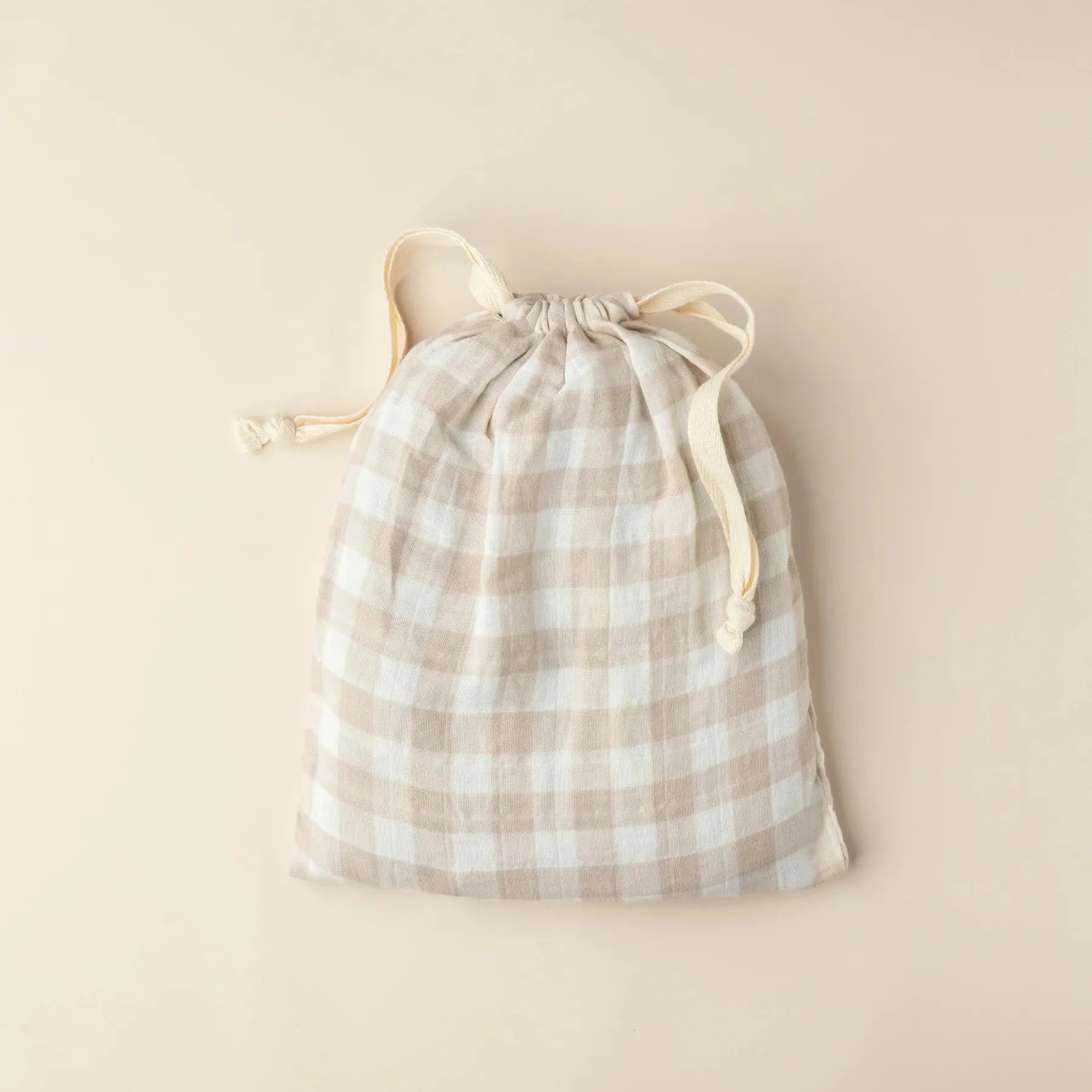 SNUG AS A BUB + CO Classic Gingham Bassinet Sheet