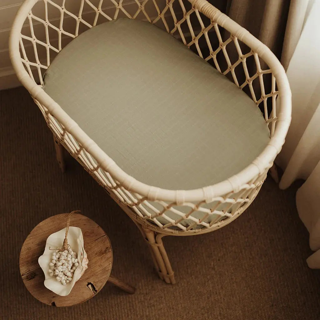 SNUG AS A BUB + CO Moss Bassinet Sheet
