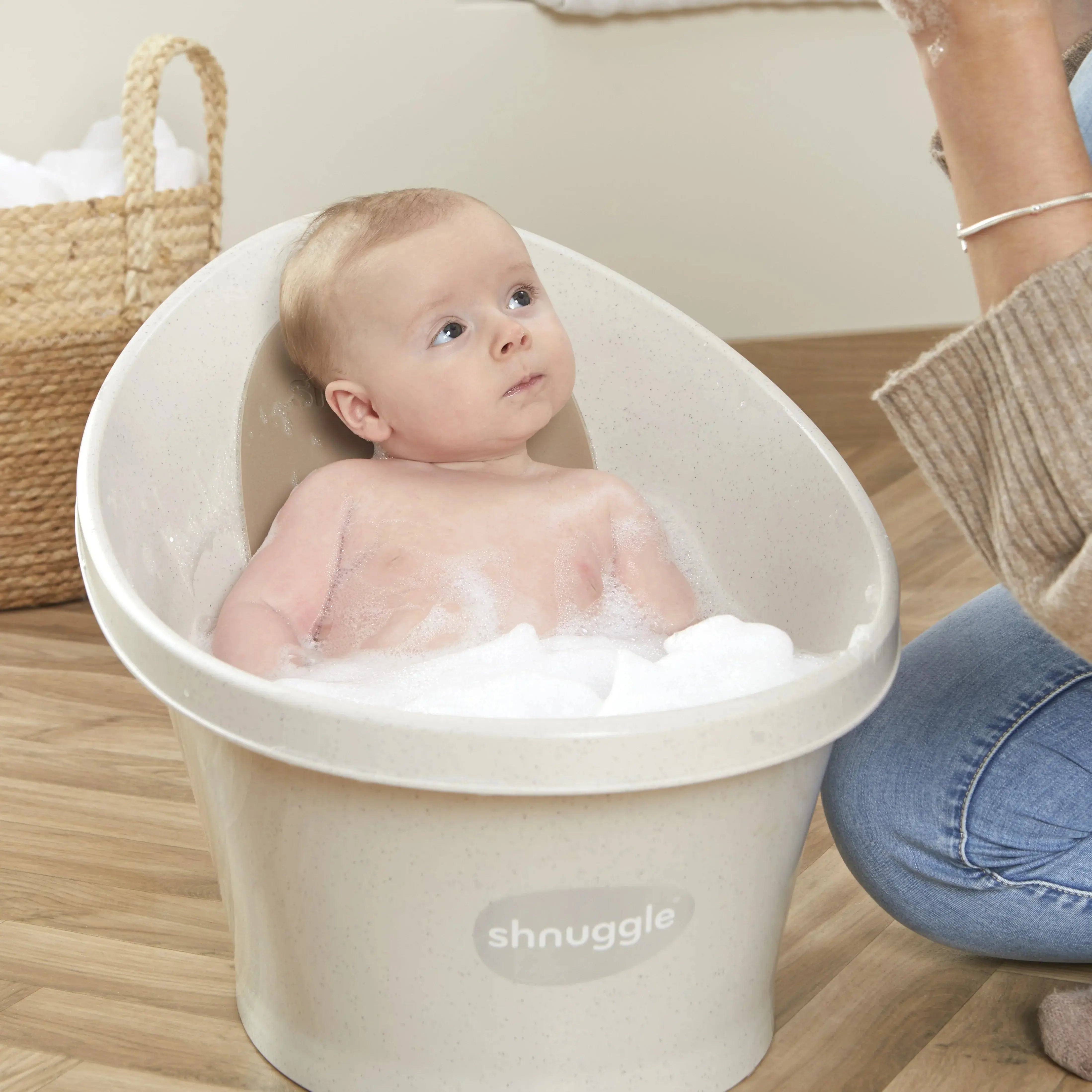 Shnuggle Eco Baby Bath | Recycled Materials | Built In Newborn Support and soft Backrest