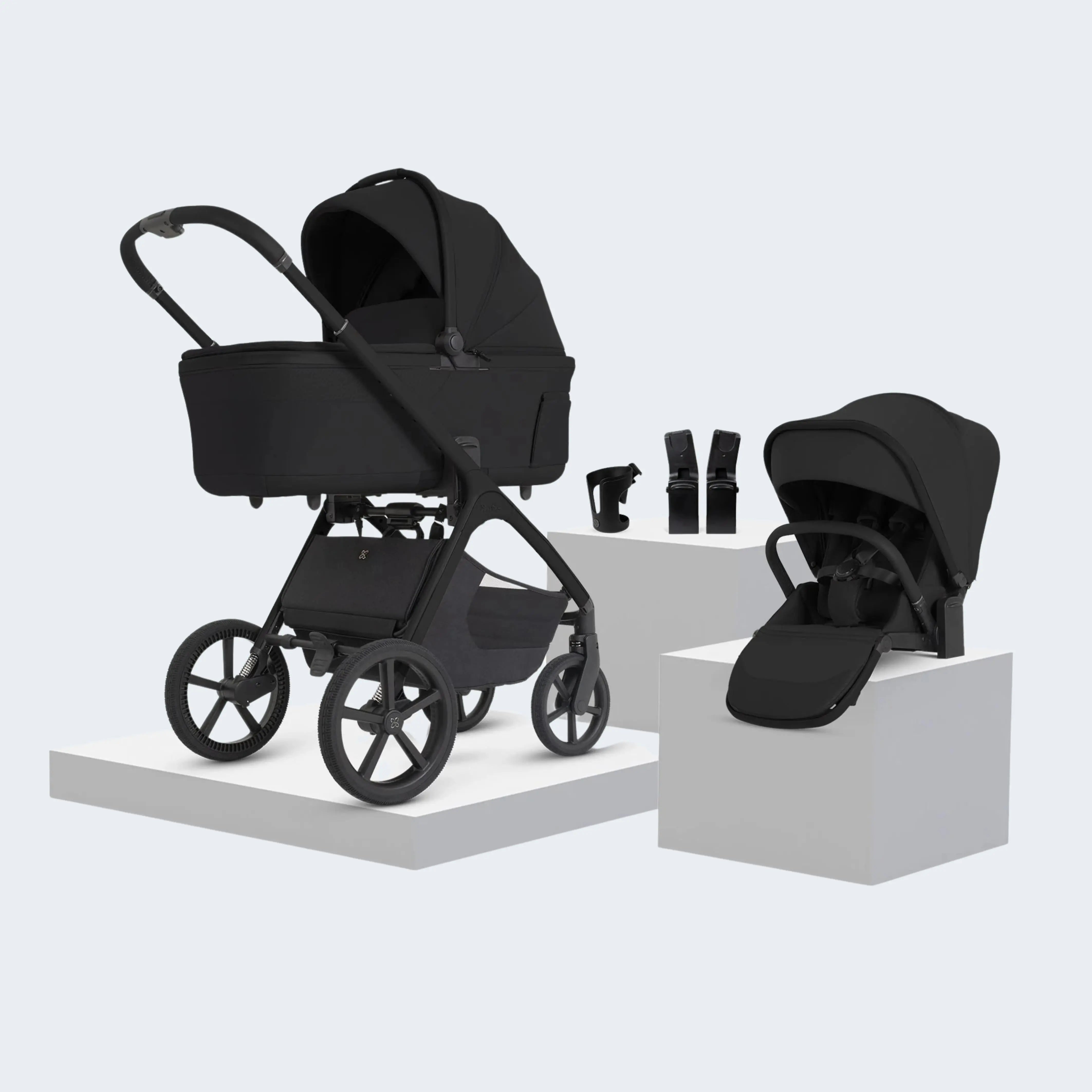 Silver Cross Cove 2 with Carrycot 6-piece — full pram system hero shot