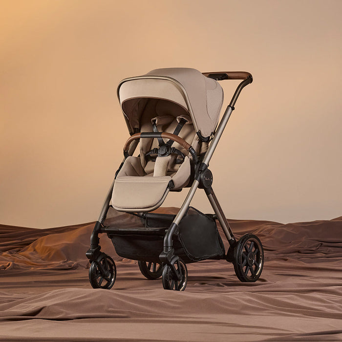 Silver Cross Reef 2 with First Bed Folding Carrycot - Special Edition Frappe