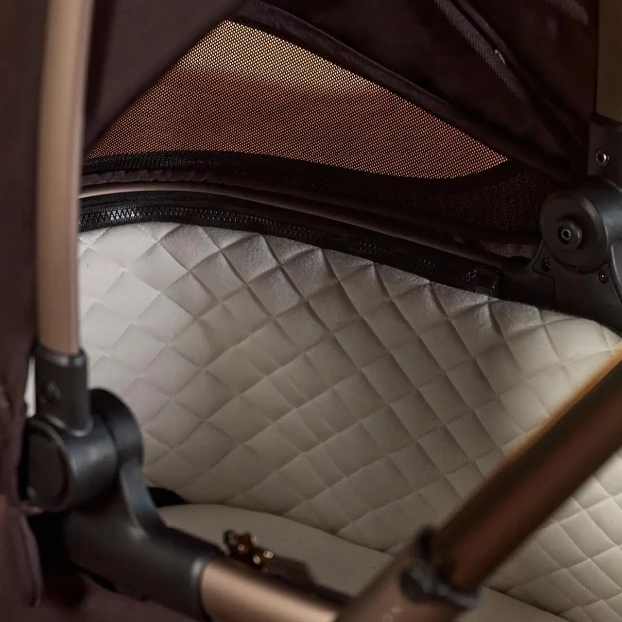 Silver Cross Reef 2 with First Bed Folding Carrycot - Special Edition Ganache