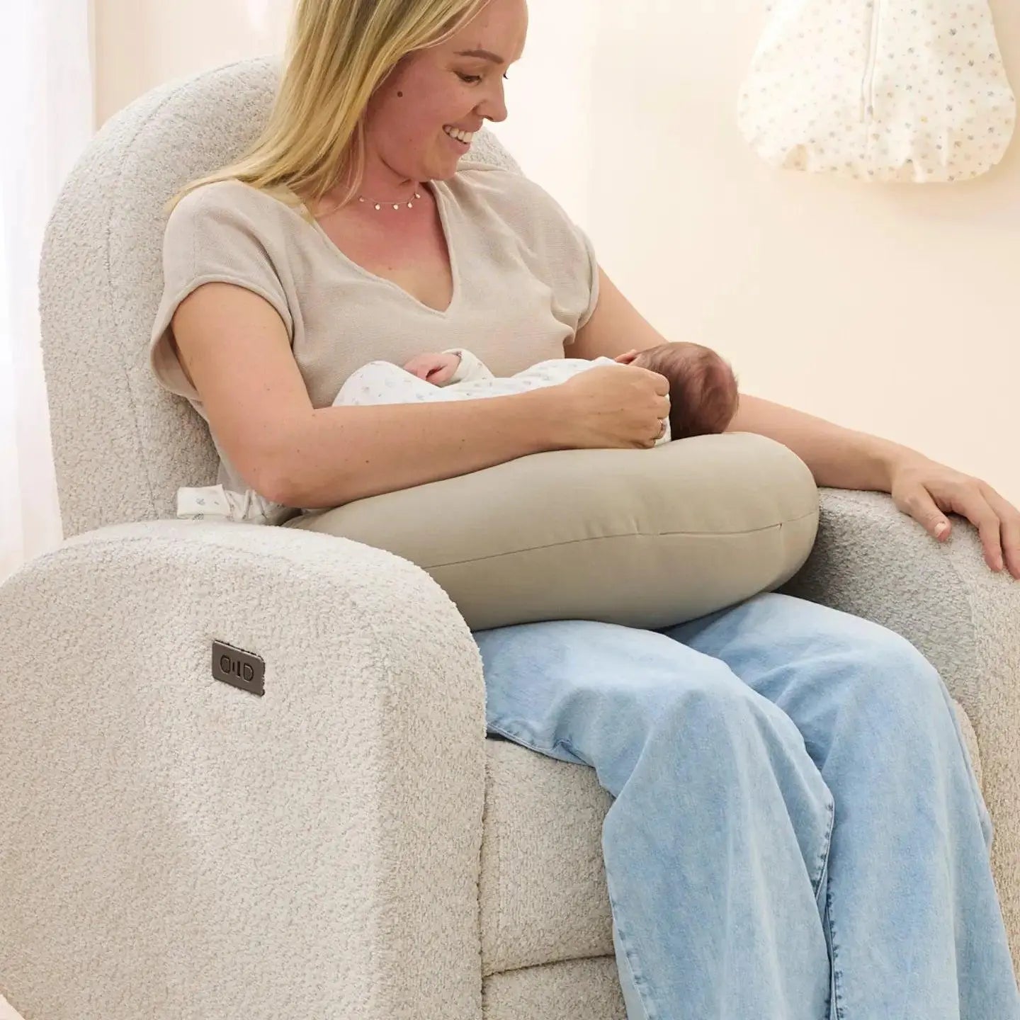 Snuggle Me Feeding Pillow - Birch