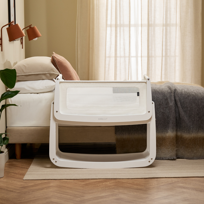 SnuzPod5 Bedside Crib White