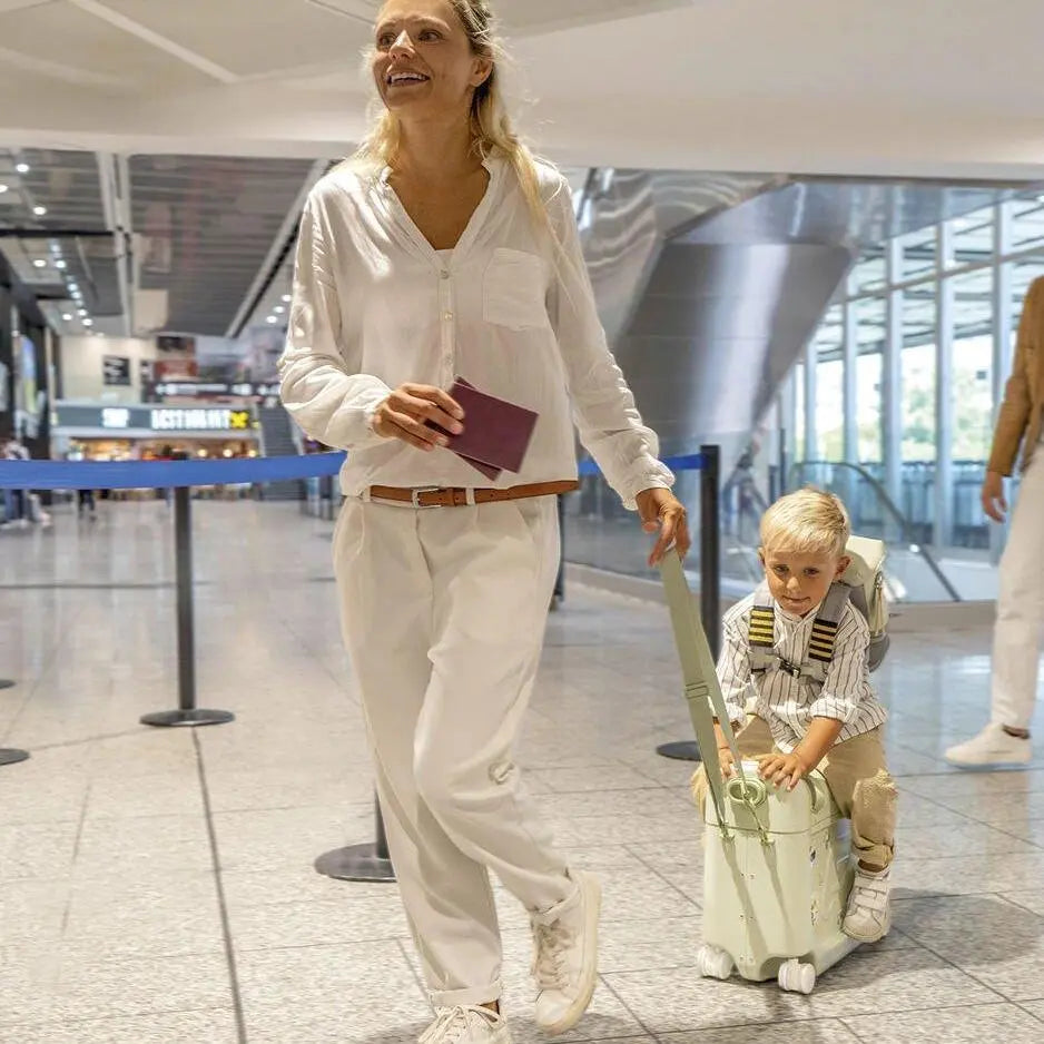 Stokke JetKids BedBox - Ride-On luggage - Sea Green