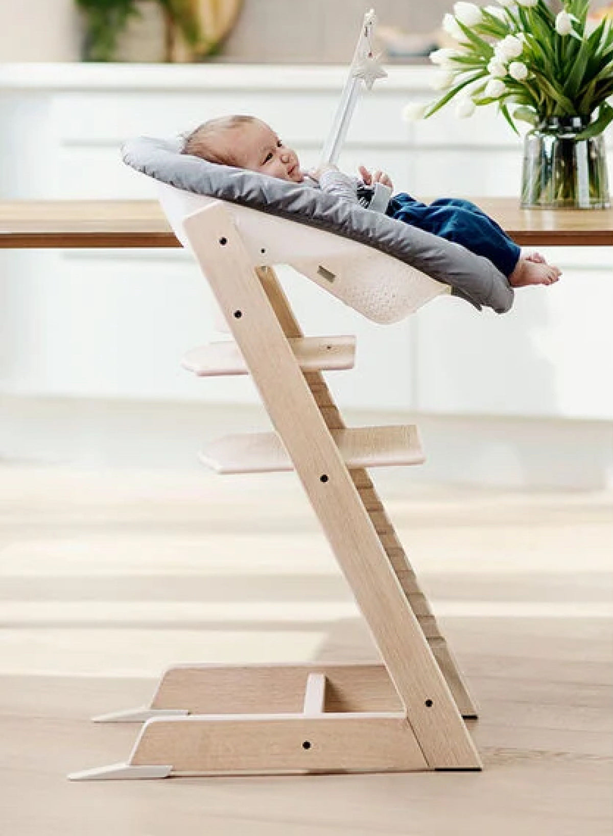 Discover The Benefits Of The Stokke Tripp Trapp Newborn Set Baby discover-the-benefits-of-the-stokke-tripp-trapp-newborn-set-baby