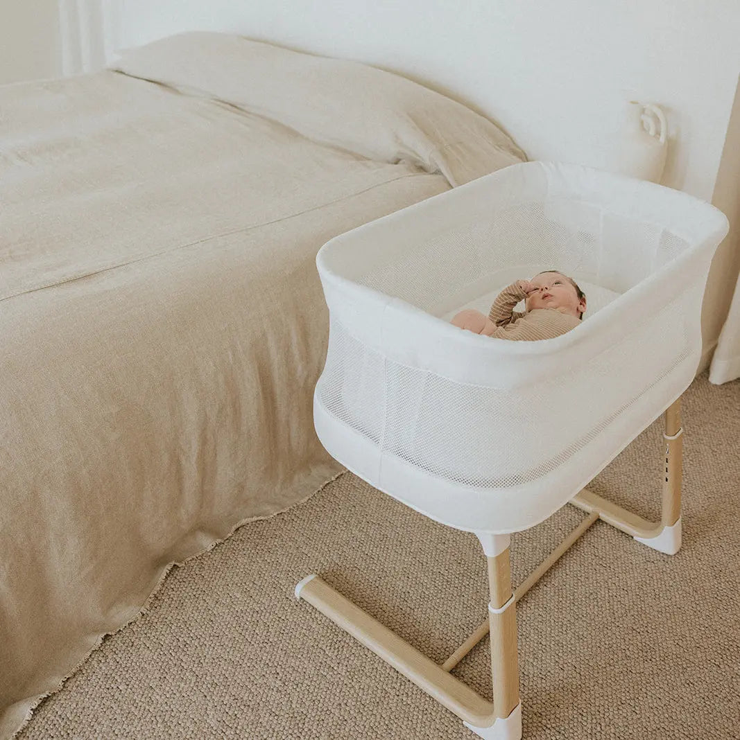 Swan Smart Electronic Bassinet White/Natural