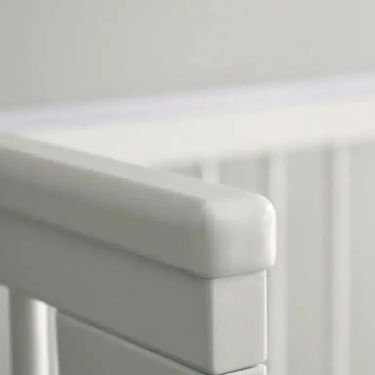 Sweet Pea Emma Cot, Mattress & 3-Drawer Chest Bundle