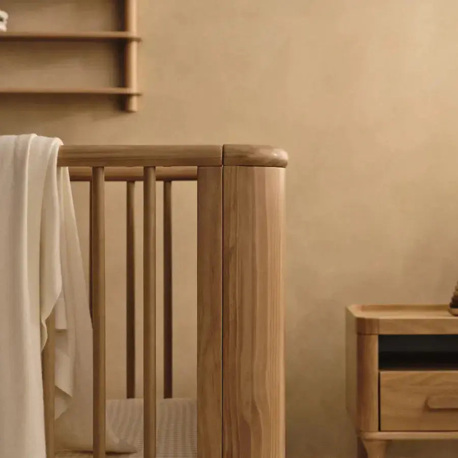 Tasman Eco Willow Cot