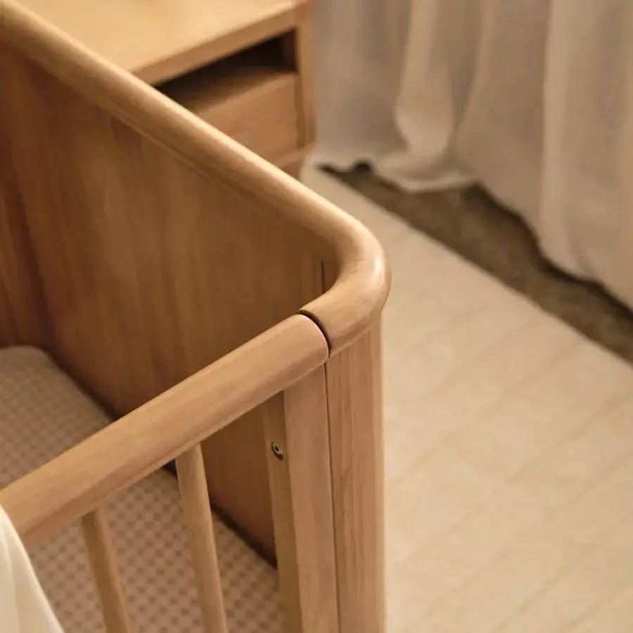 Tasman Eco Willow Cot