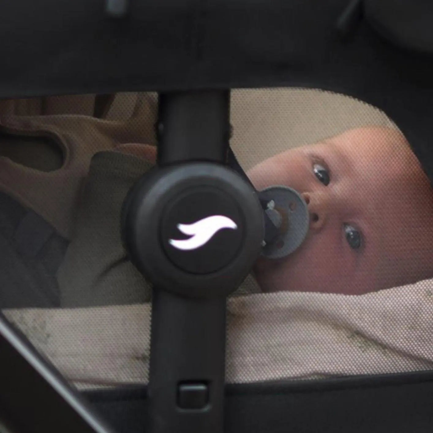 The Jiffle Wagon 6 in 1 Pram