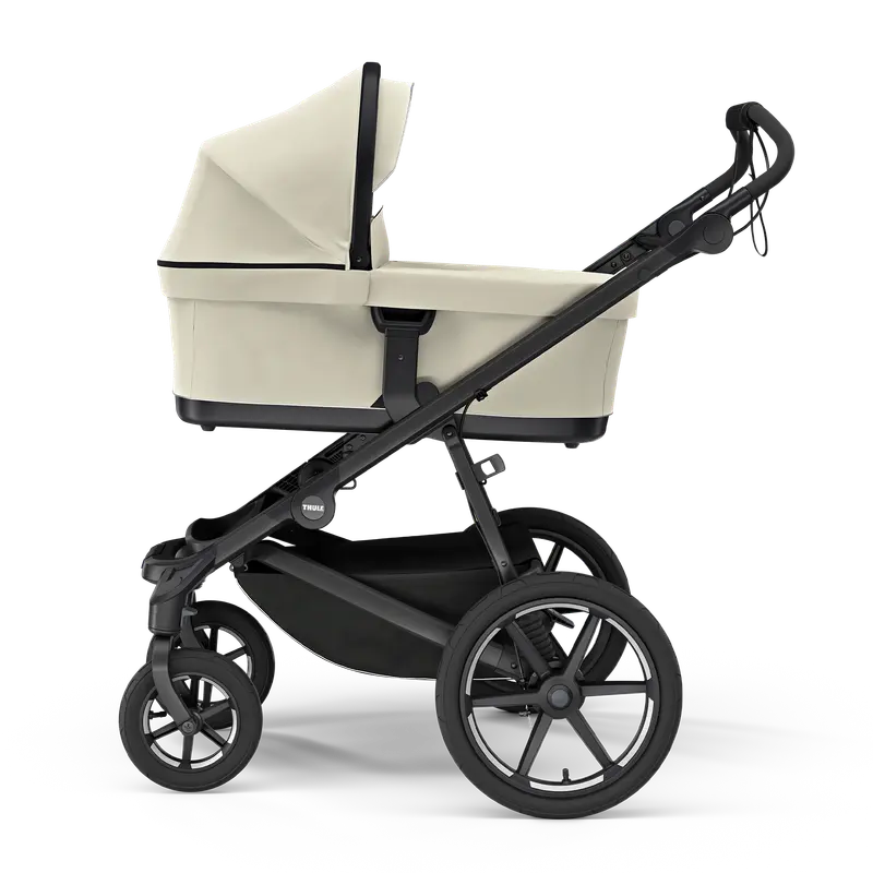 Thule bassinet Soft Beige, interior and mattress