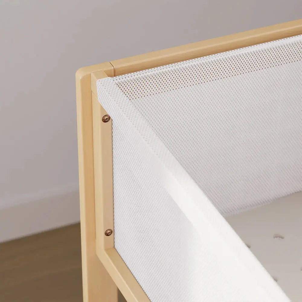 Tidy Bassinet/Change Table - 2 in 1