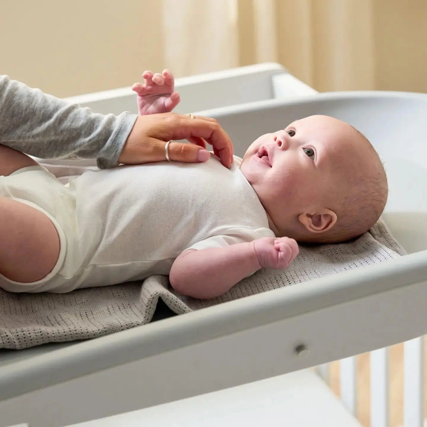 Cushi Baby Changing Mat in Cloud