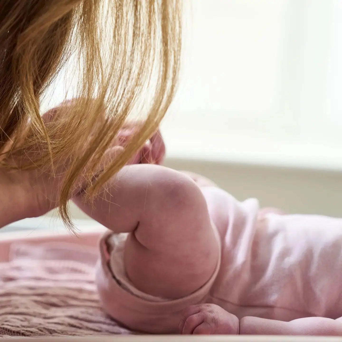 Cushi Baby Changing Mat in Petal