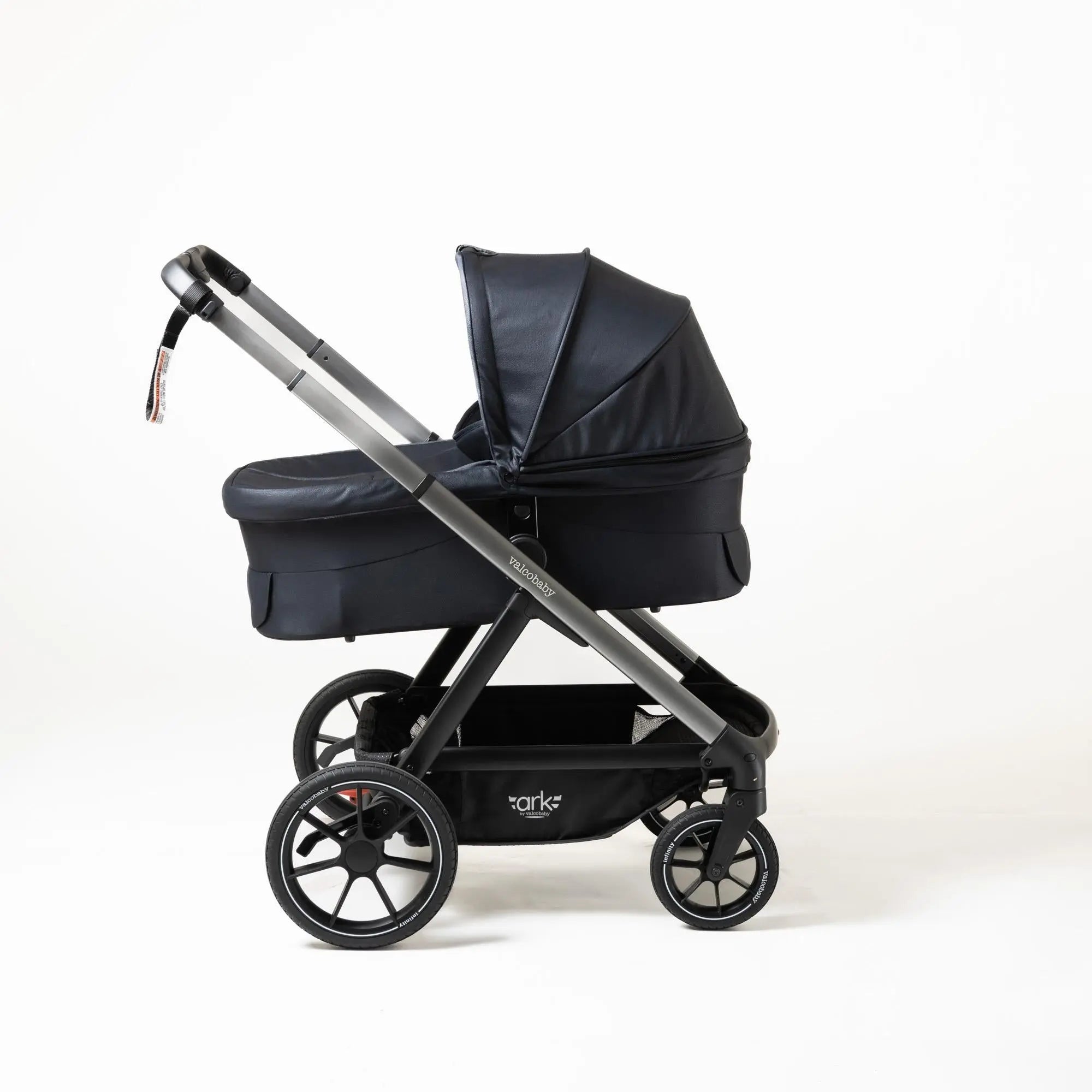 Valco Baby Ark Bassinet