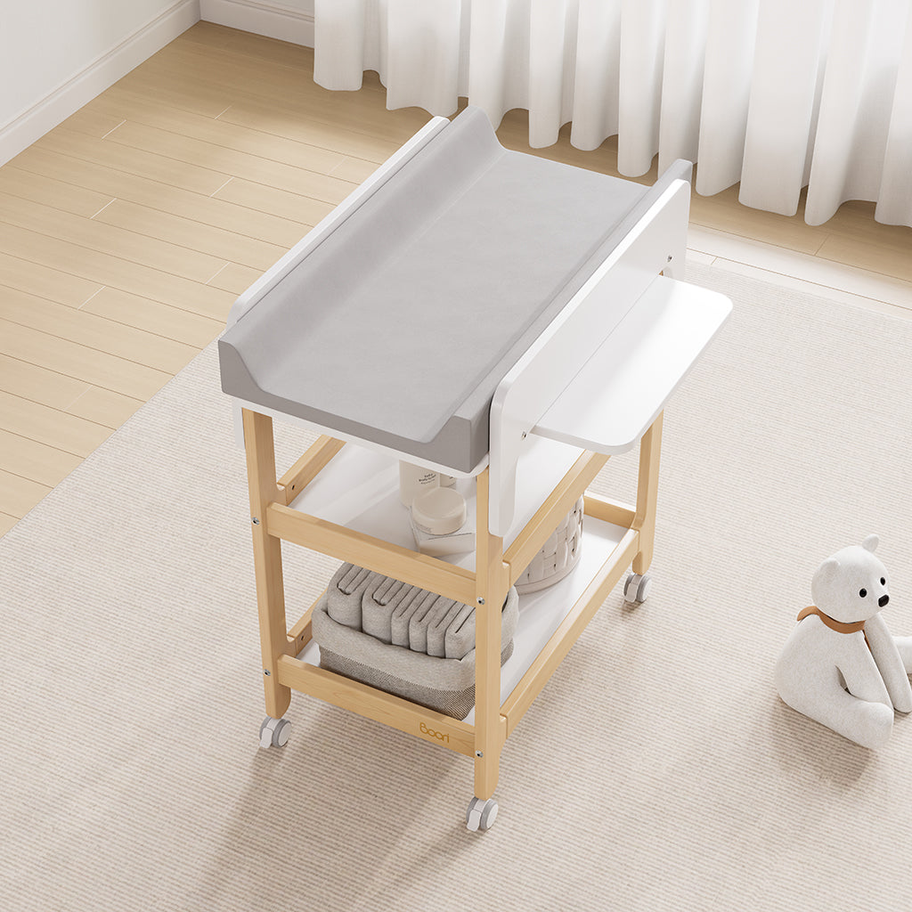 Alva Ergonomic Changer extended side tray detail – keeps essentials within reach