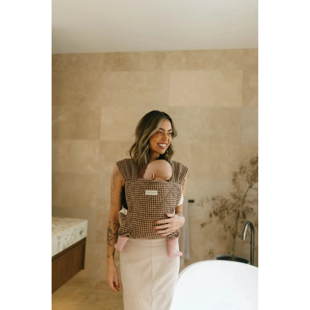 Mumma Etcetera Daily Carrier Arista worn with newborn, showing cross-back straps
