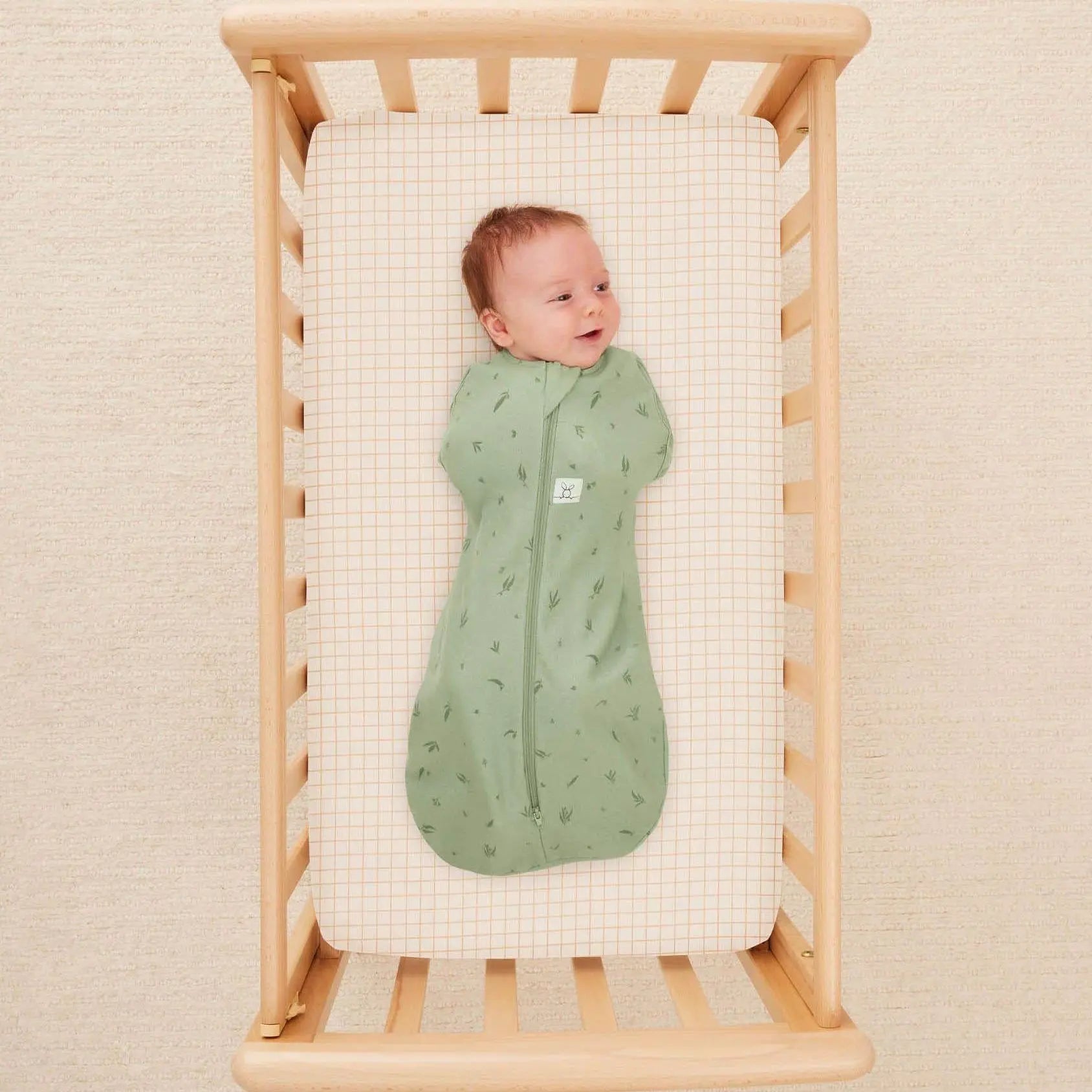 ergoPouch 2-in-1 Waterproof Fitted Sheet - Caramel Grid