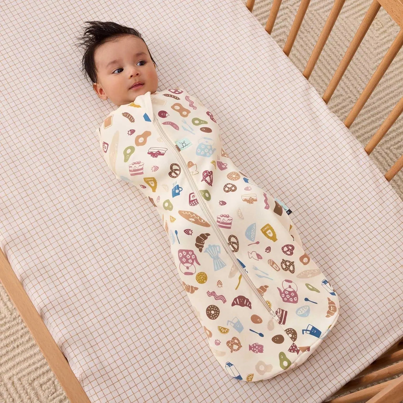 ergoPouch Cocoon Swaddle Bag 1.0 Tog - Petit Pretzel