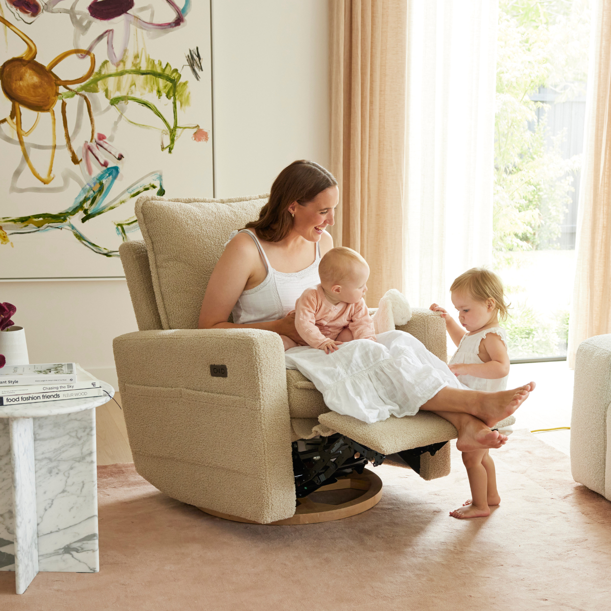 il Tutto Frankie Electric Recliner Glider Nursery Chair