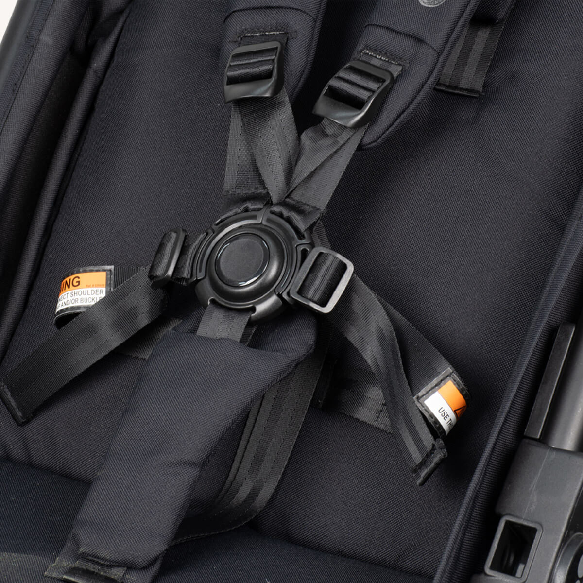Maxi Cosi Leya 5-point harness buckle, Essential Black