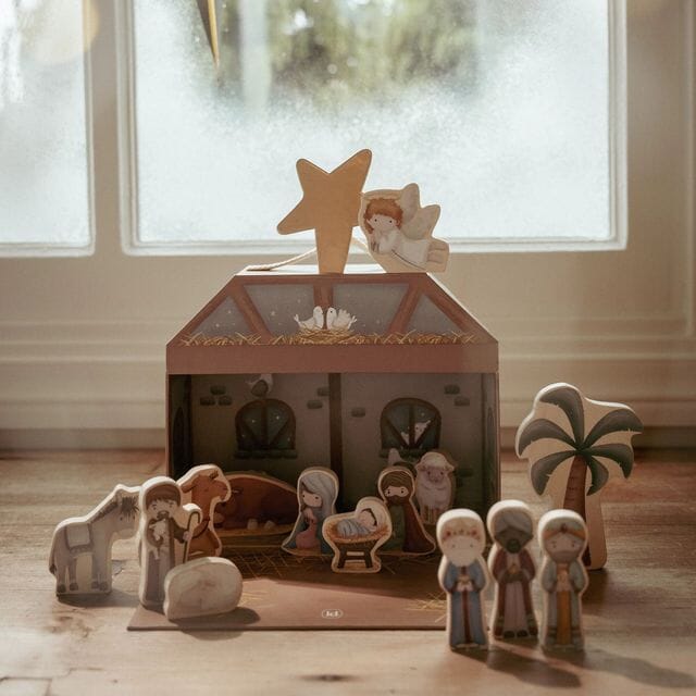 Little Dutch Nativity Play Box individual figures detail