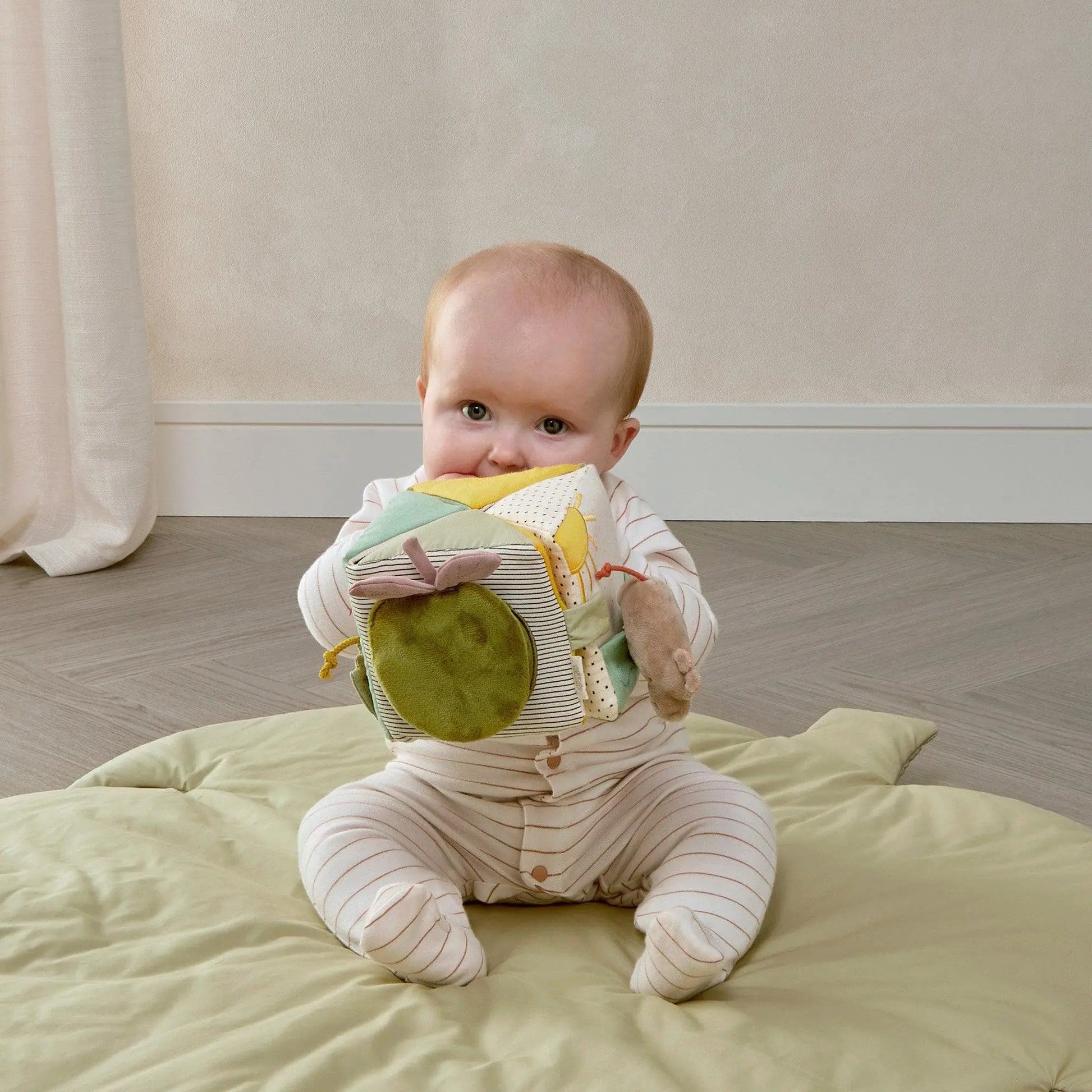 Folding Activity Cube