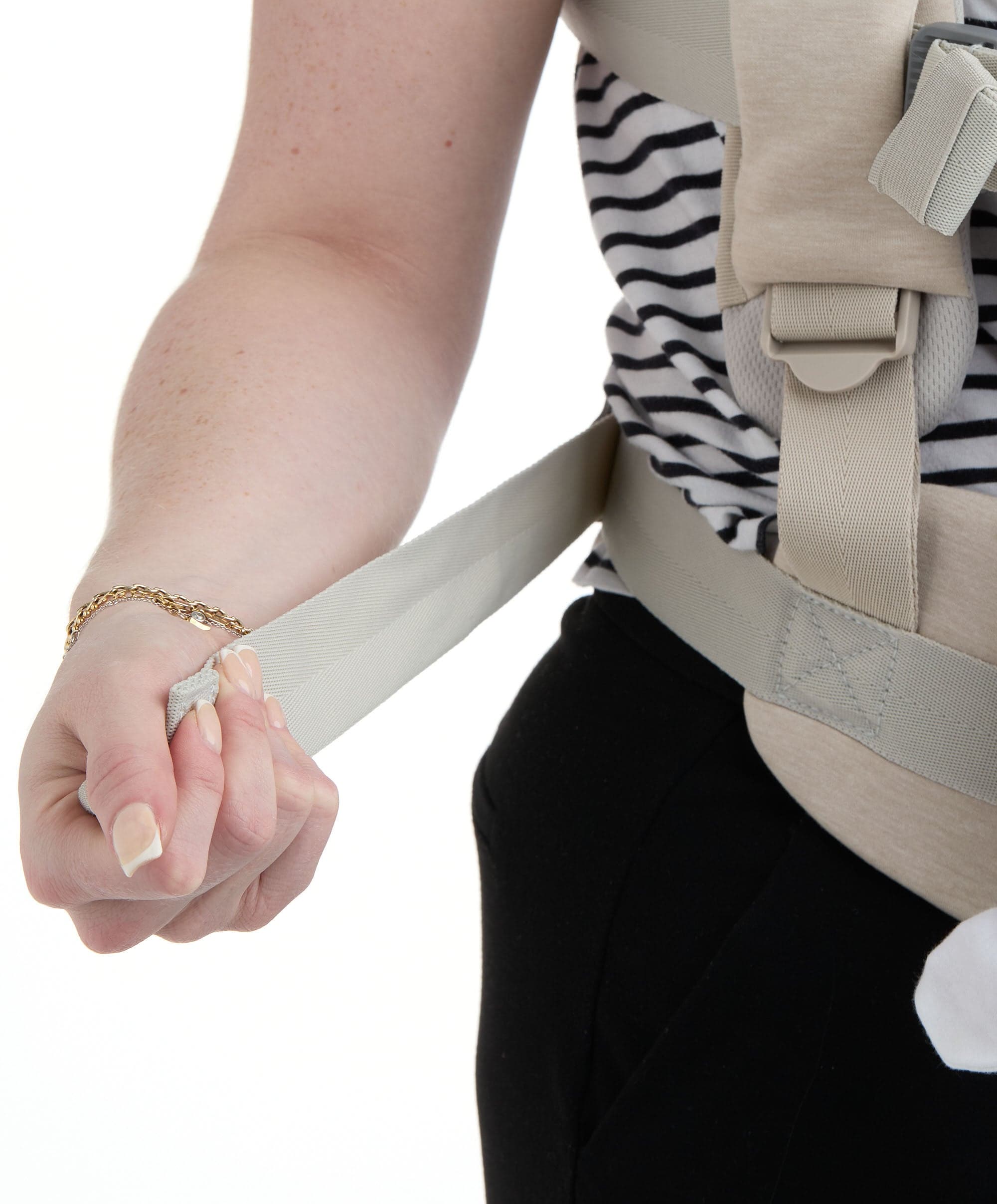 Kudo Baby Carrier Cashmere — ergonomic structured carrier with pelvic support, EN 13209-2:2016