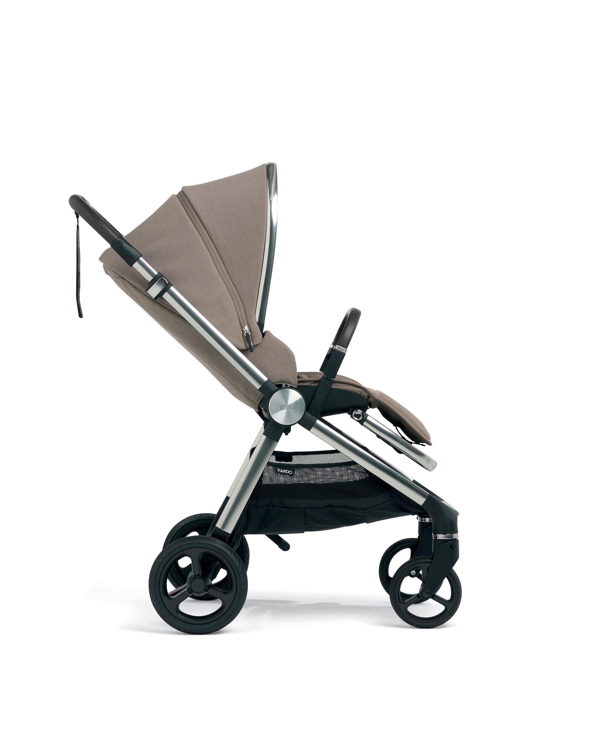 Vardo Pram Heritage – fully upright seat position
