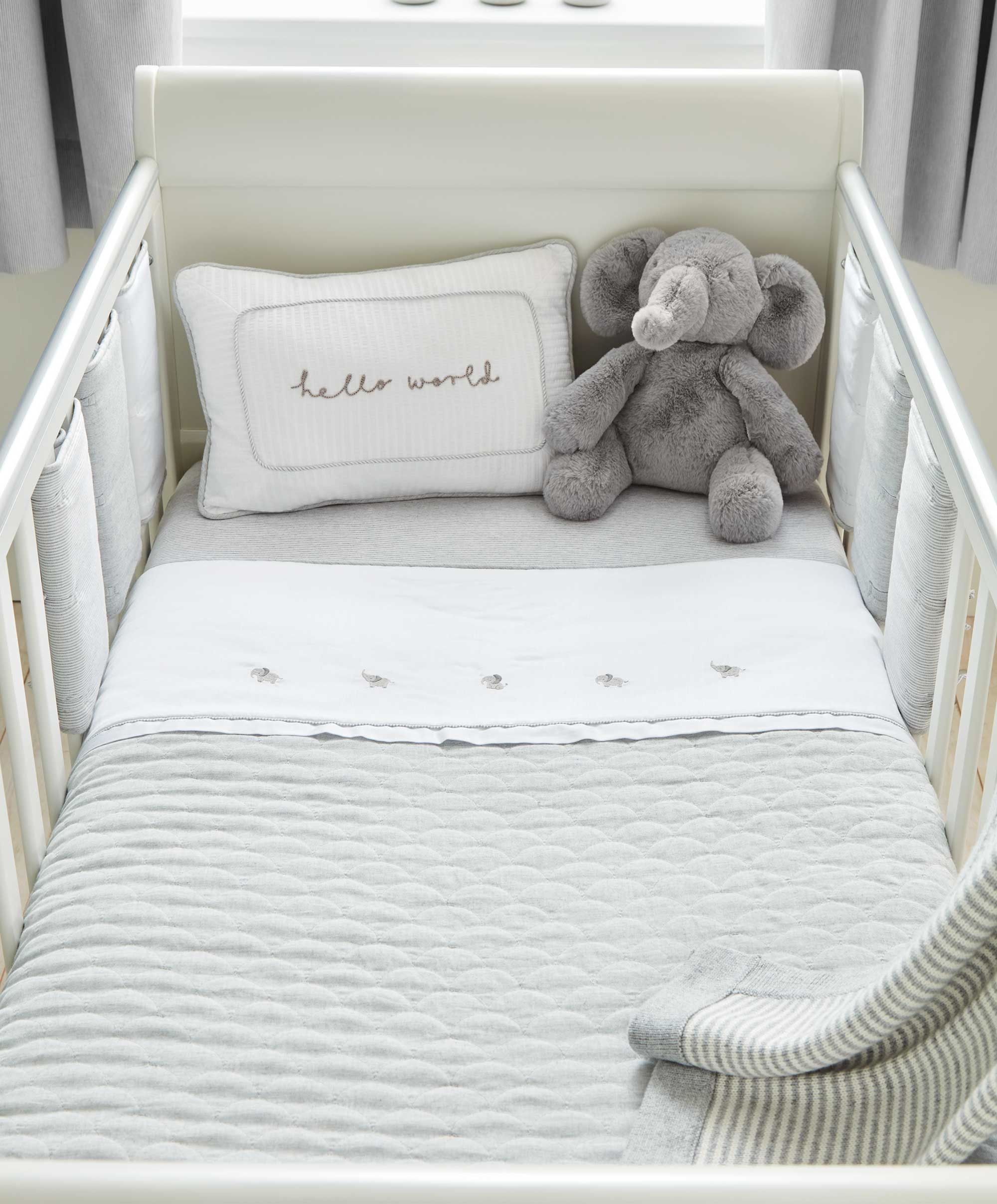 Mamas & Papas WTTW Elephant Quilt folded — machine washable, fits W60–70cm × L120–140cm cots