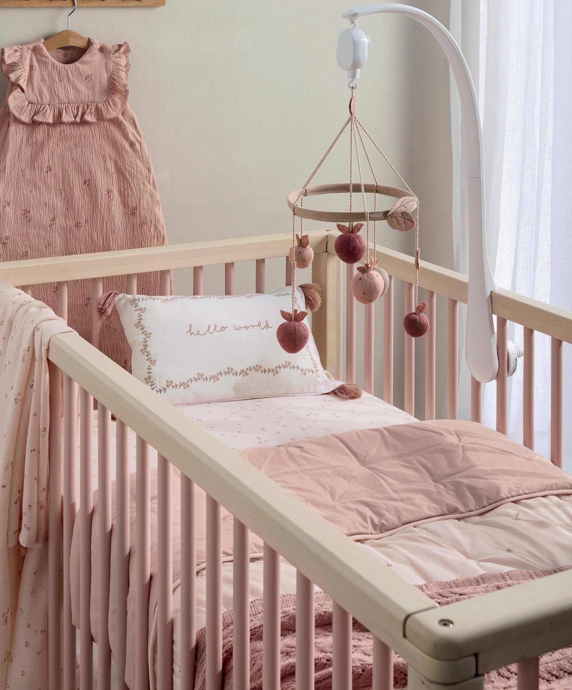 WTTW Wildflower cot quilt — close-up of floral embroidery on 100% cotton fabric