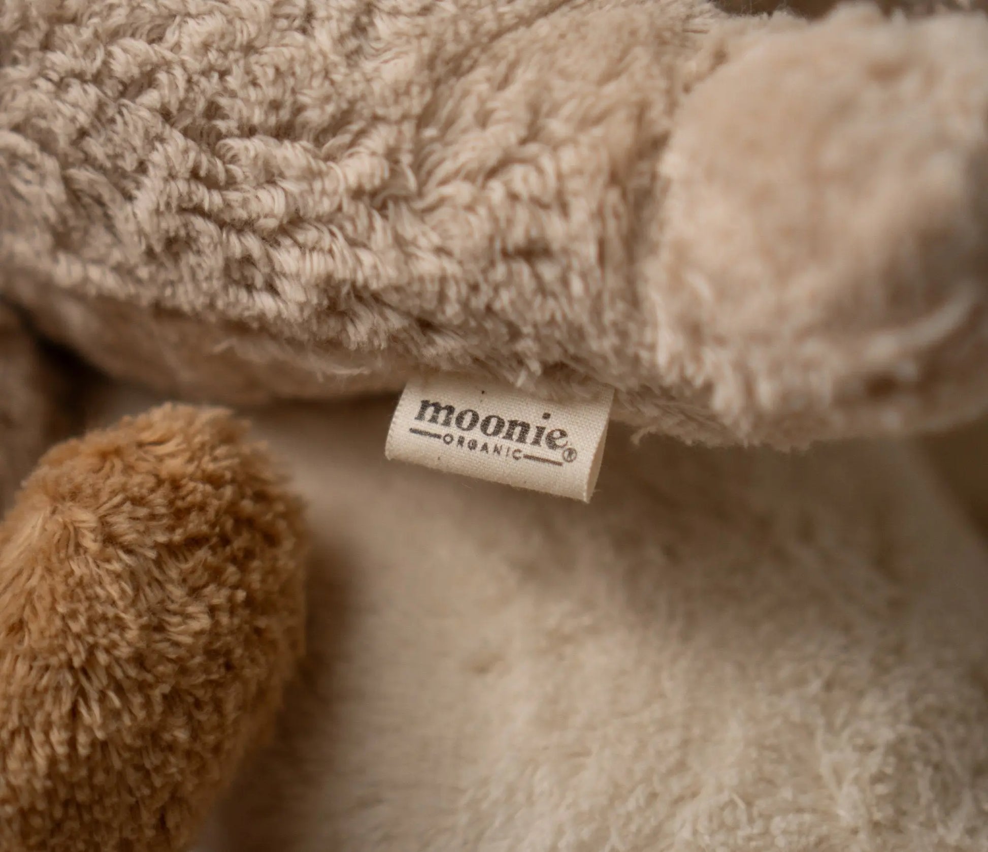 Moonie, Organic Humming Bear - Sand