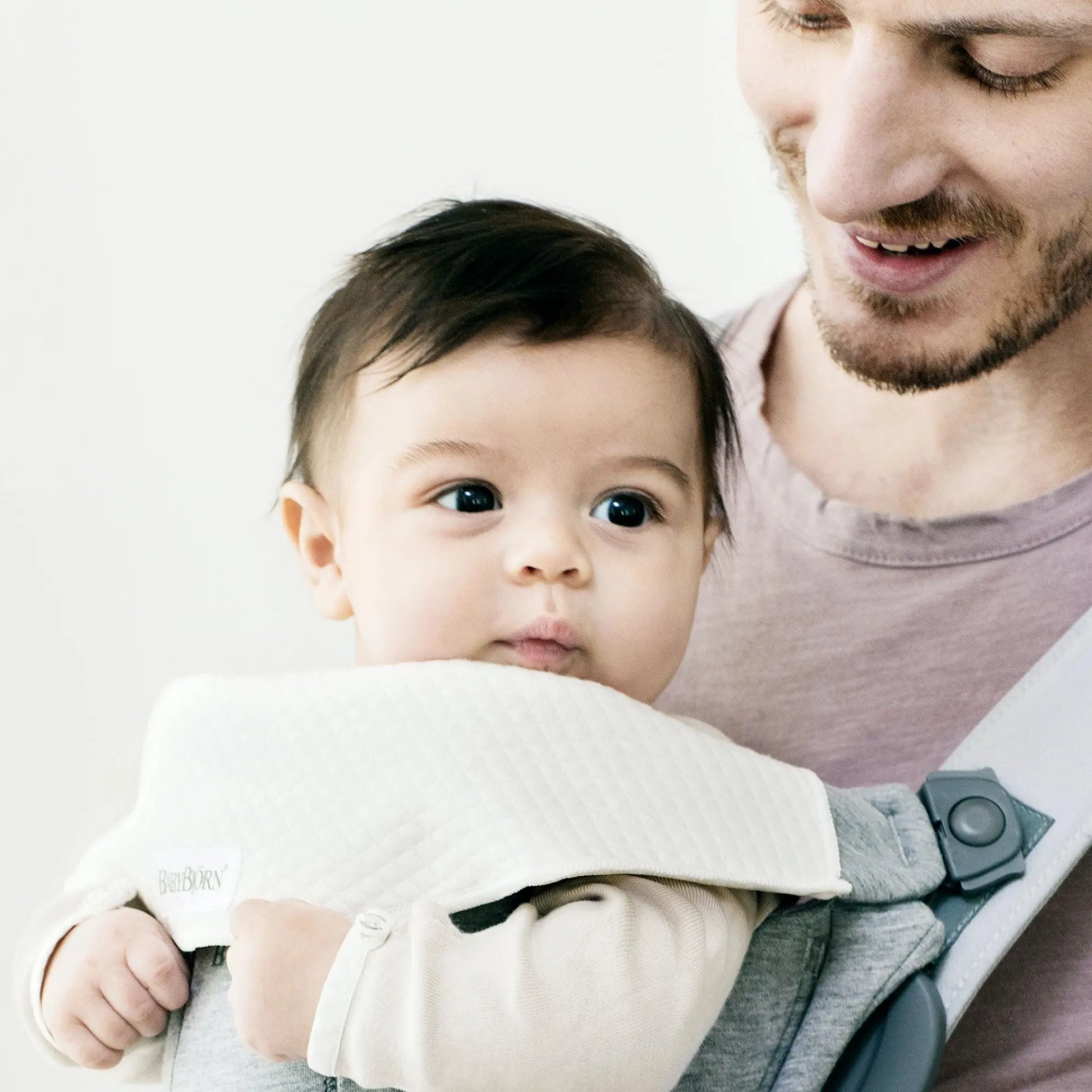 BabyBjorn Baby Carrier Mini & Move Bib Babybjorn