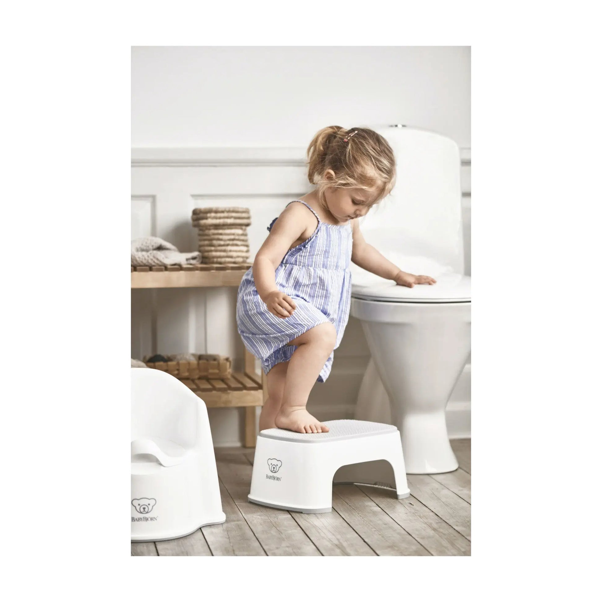 BabyBjorn Step Stool Babybjorn