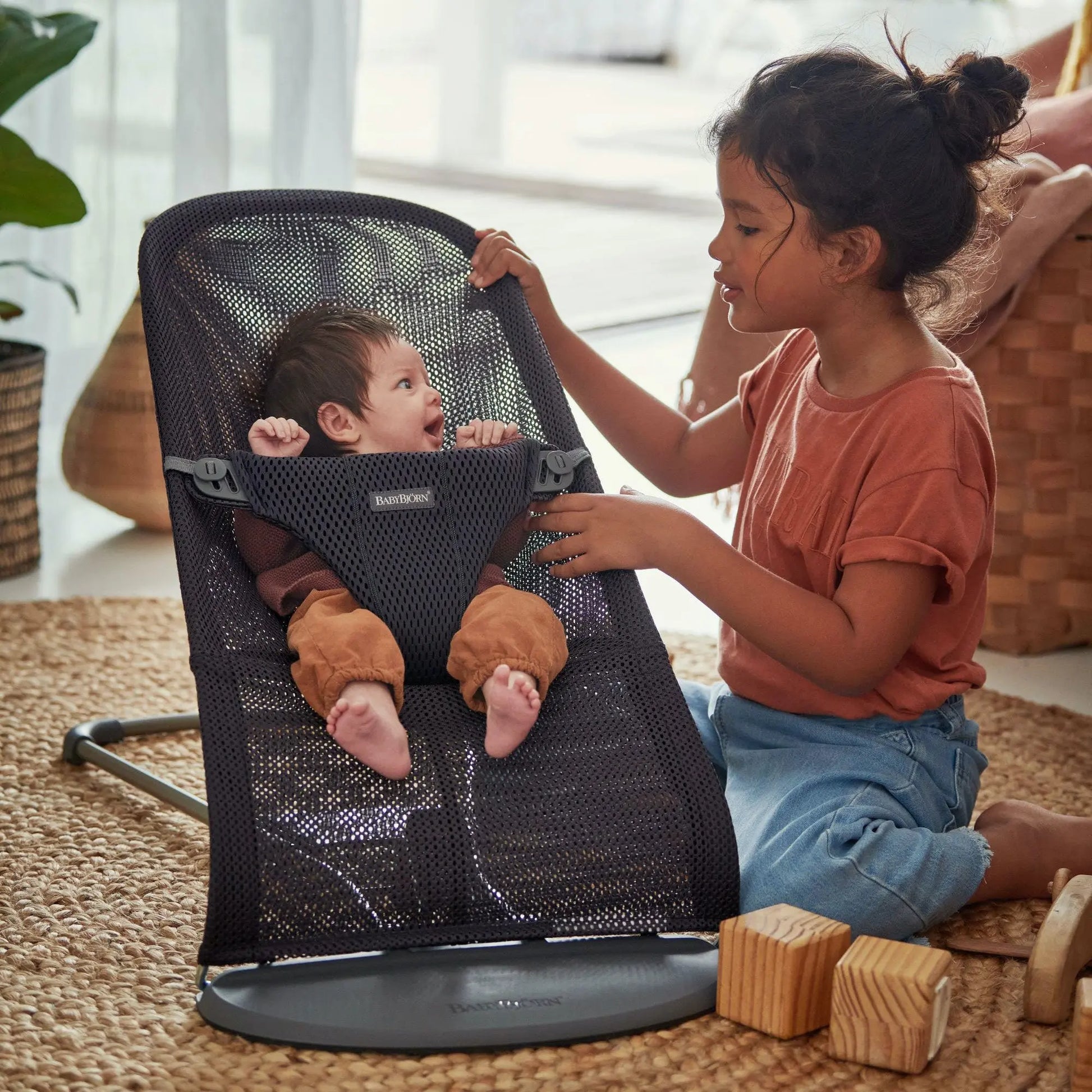 BabyBjorn Bouncer Bliss Air Mesh Babybjorn