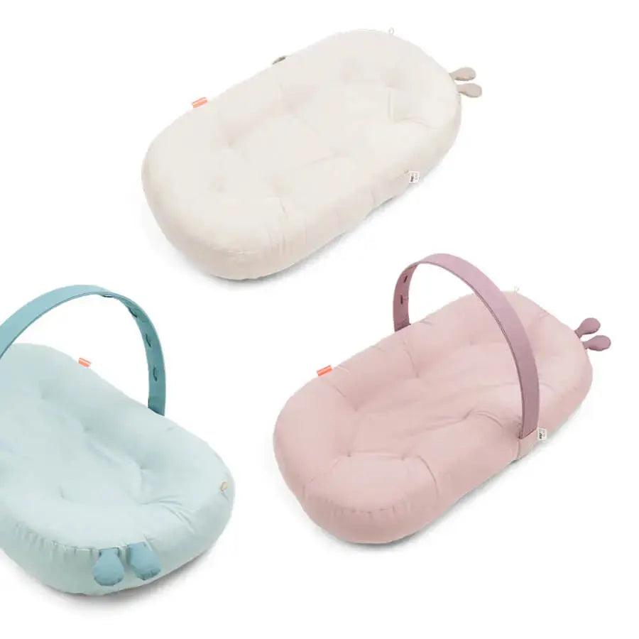 Done by Deer Cozy lounger with activity arch Raffi