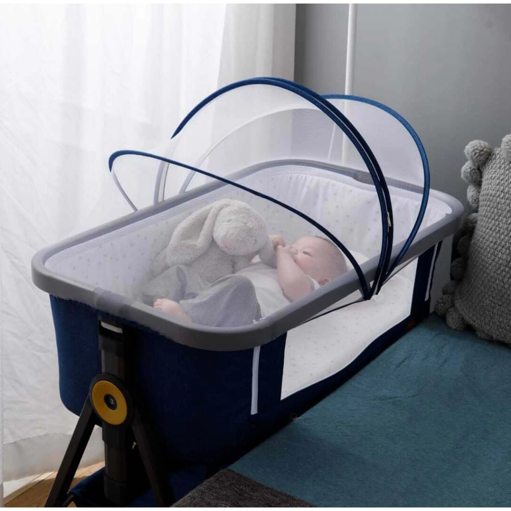 Little Riders Baby Bassinette with Mattress, Rocking Crib Co-sleeping cradle with Mosquito net