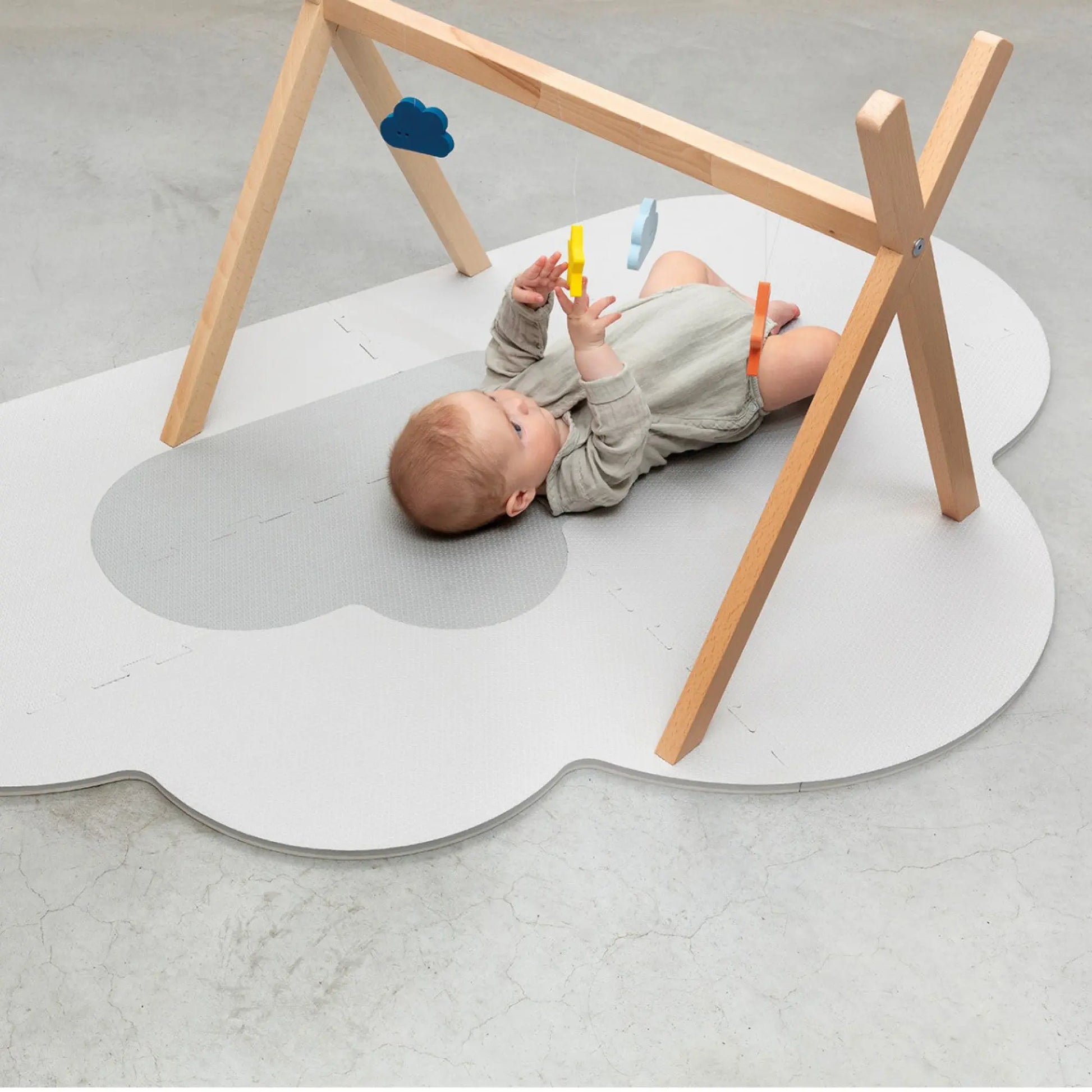 Quut Head in the Clouds Playmat Small-Playtime - Mat Gym-Baby Little Planet