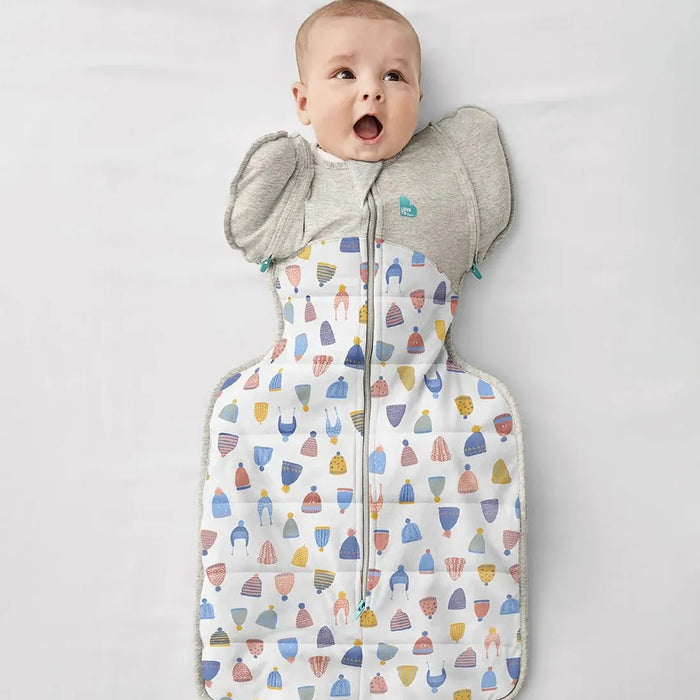 Love to Dream Swaddle Up Transition Bag Warm 2.5 Tog Happy Hats Print White - Designer Collection